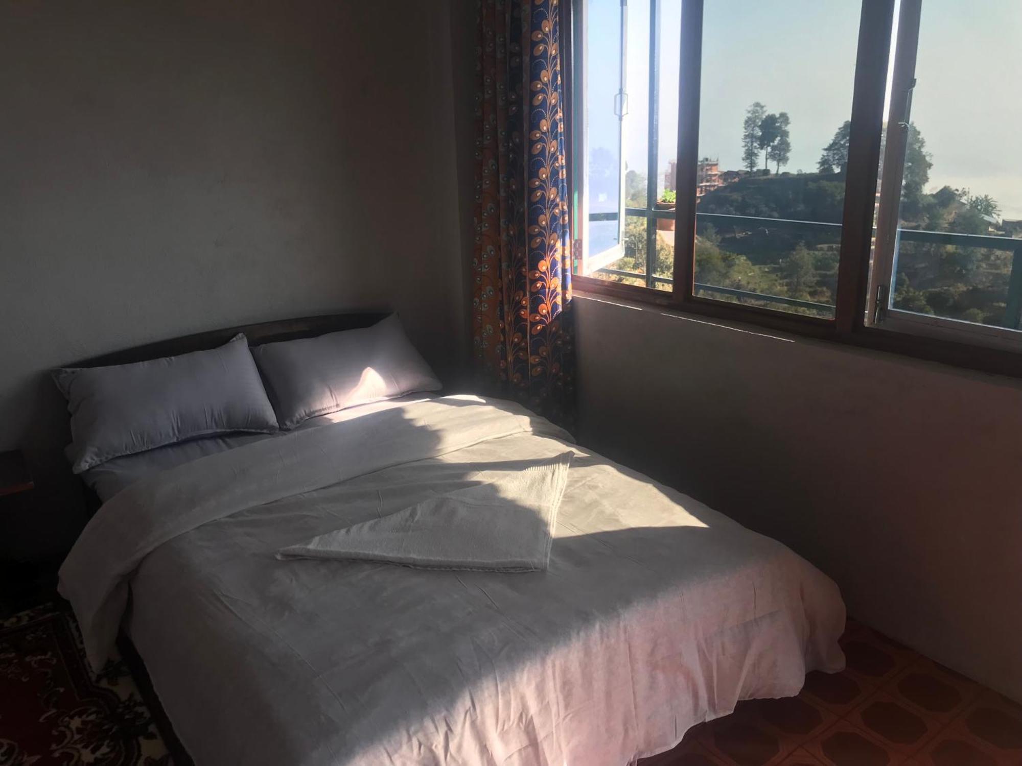 Sunrise Point Homestay ナガルコット エクステリア 写真