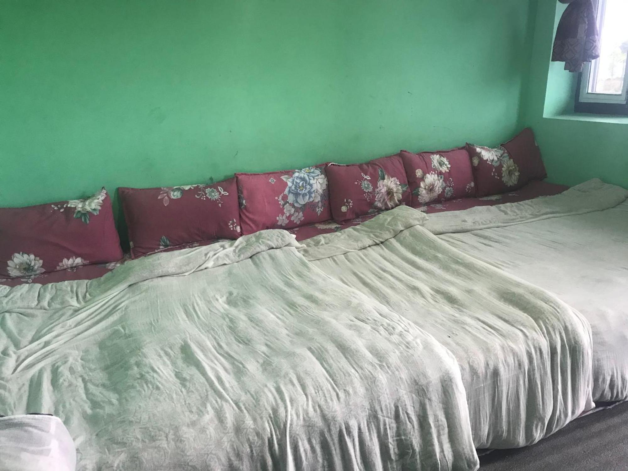 Sunrise Point Homestay ナガルコット エクステリア 写真
